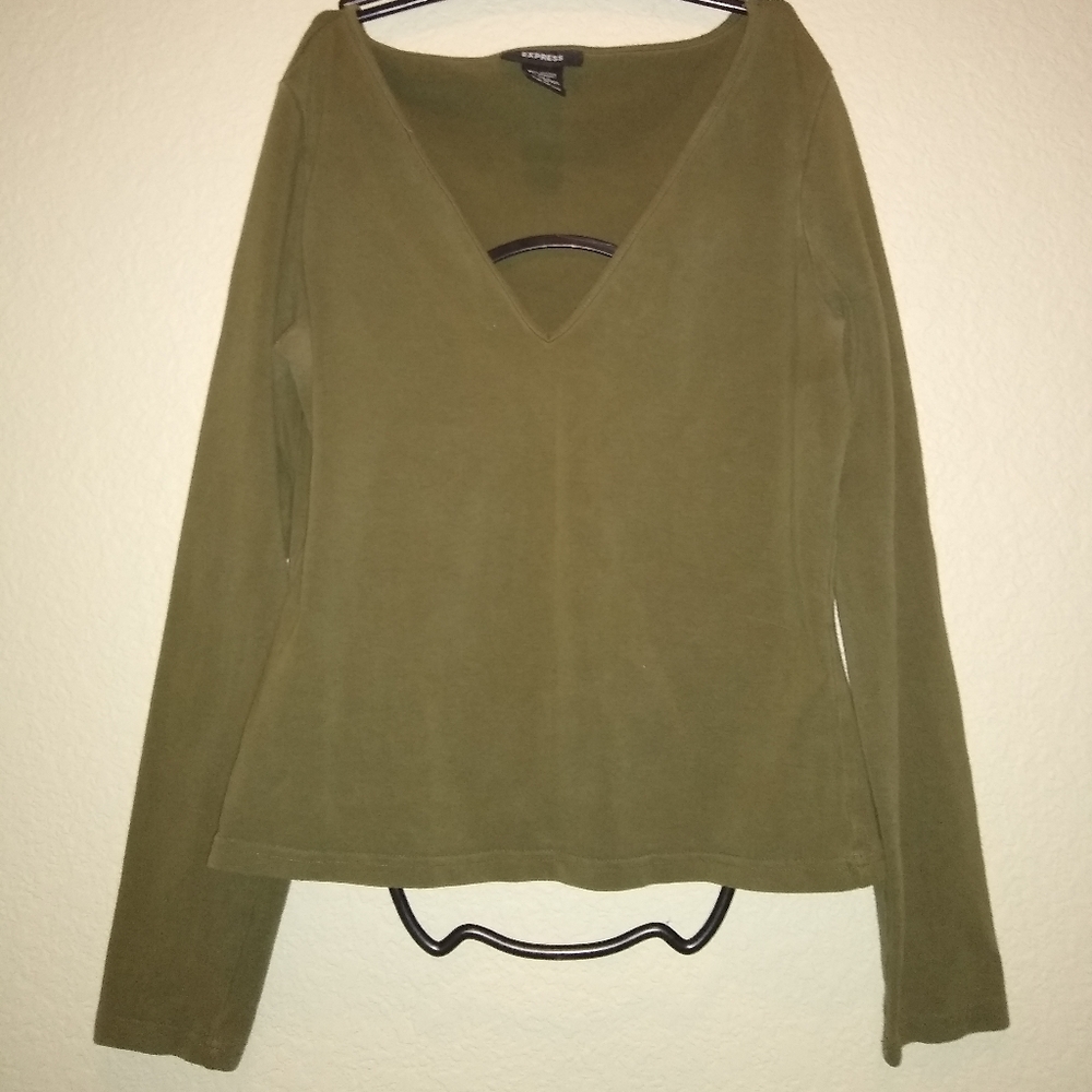 Express long sleeve